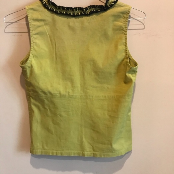 Ivy Jane Sleeveless Ruffled Neck Blouse Green - Picture 4 of 4